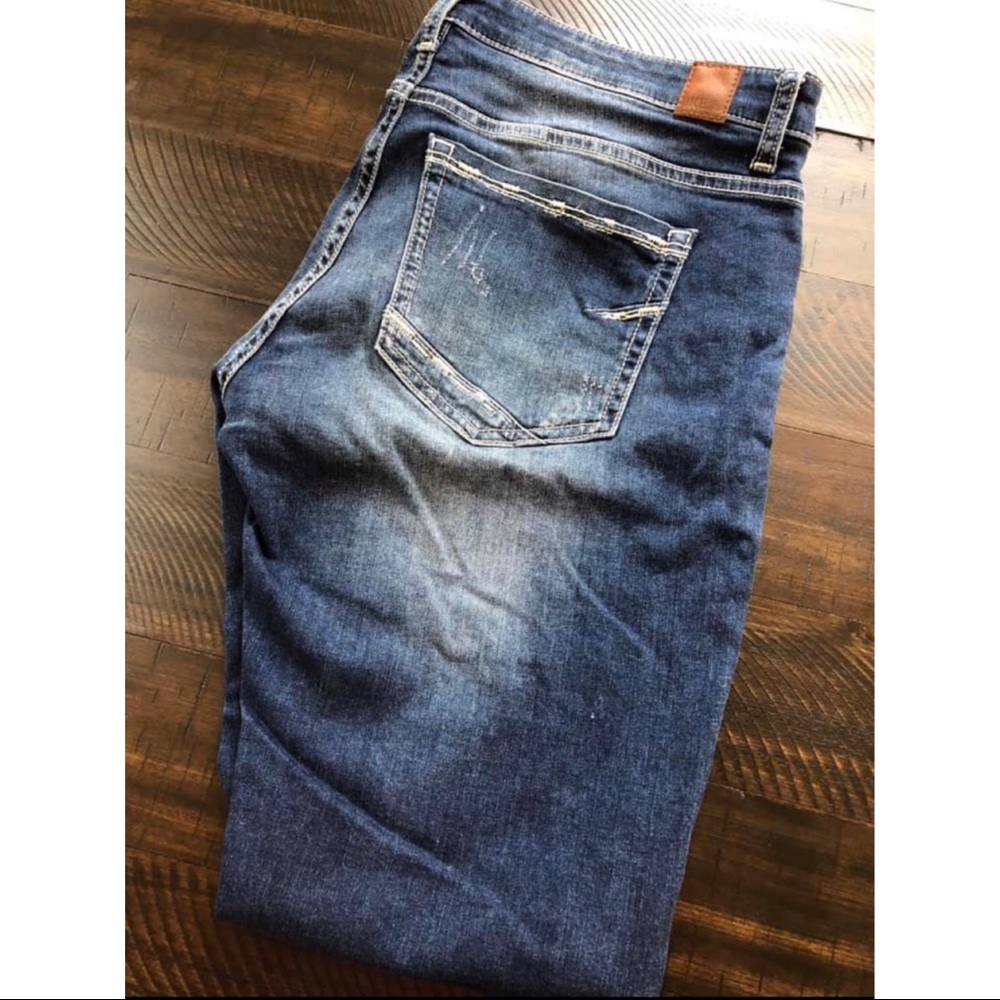 Buckle BKE Jeans women’s- size 31R